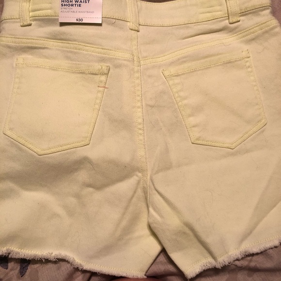 Arizona High Waist Shorts - Picture 3 of 3